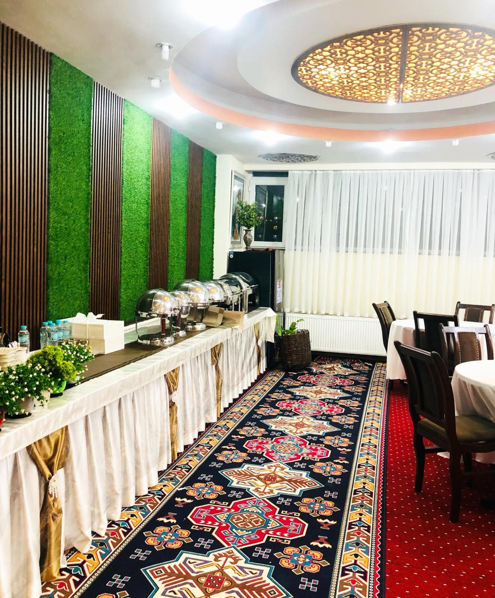 Khyber Hotel Kabul Luaran gambar